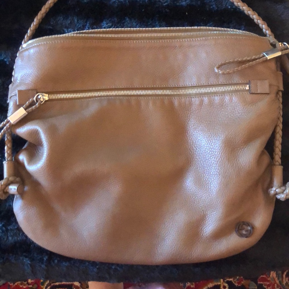 Beige Authentic Gucci handbag barely worn!!